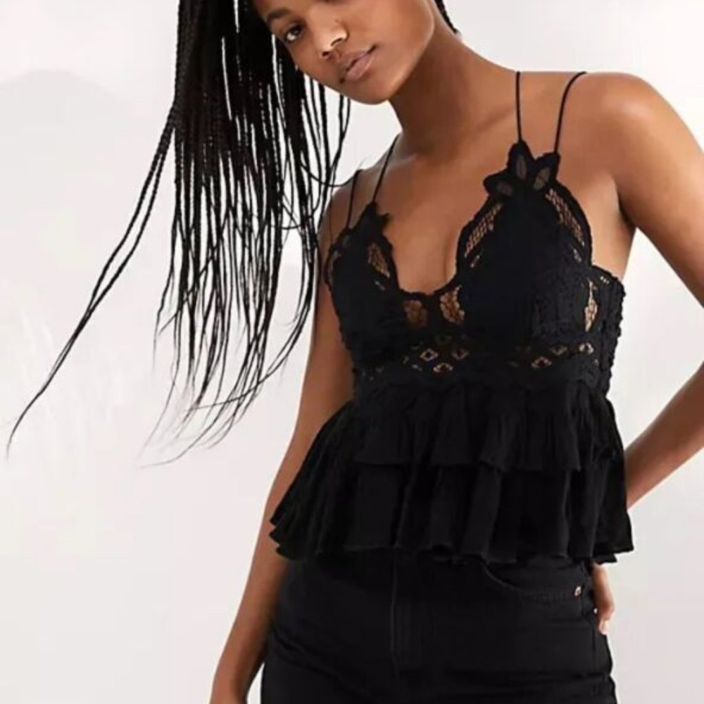 FREE PEOPLE adella cami lace crop top Sz S NEW